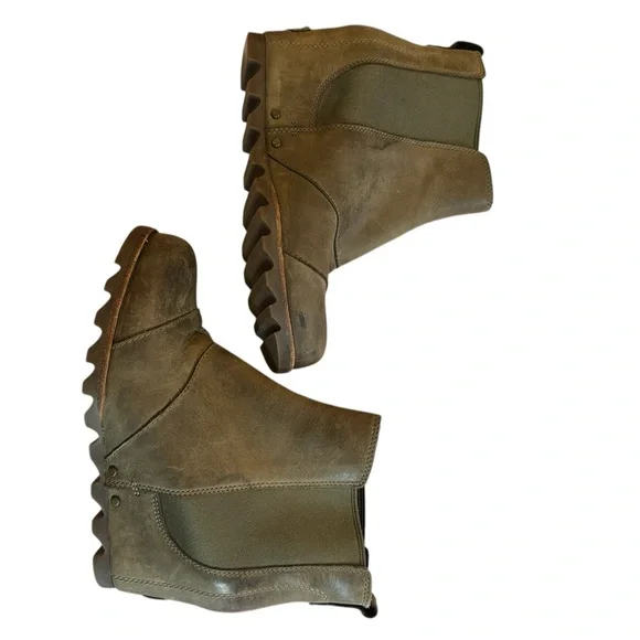 Womens SOREL Lea Elk II Peatmoss Olive Green Leather Hidden Wedge Chelsea 7.5 - Picture 6 of 8